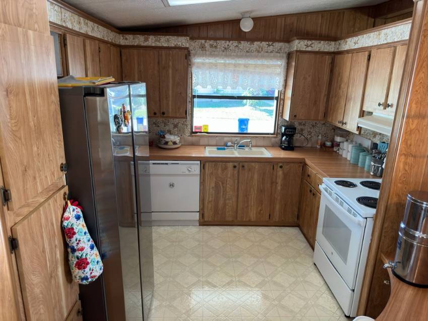 326 Geneva Drive a Winter Haven, FL Mobile or Manufactured Home for Sale